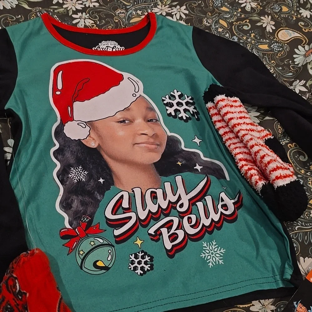 ❤️10/$13 New That Girl Lay Lay Christmas Pajamas With Socks